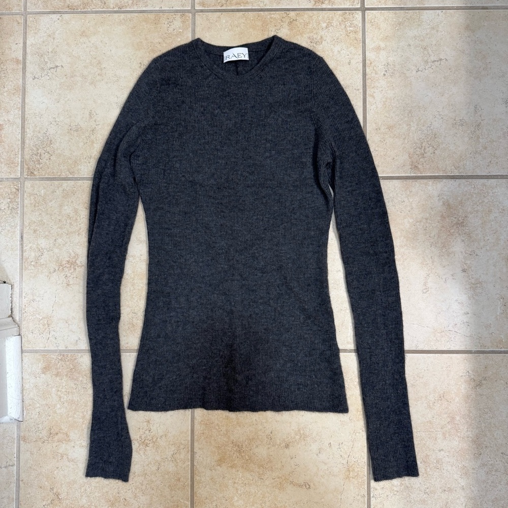Raey Crewneck Fine-Rib Cashmere Sweater in M